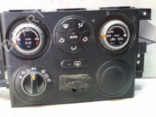 Used Climate control SUZUKI GRAND VITARA II (JT, TE, TD) 1.9 DDiS All-wheel Drive (JT419, TD44, JB419WD, JB419XD,... (129 hp) 17845418