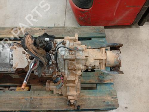 Gear fordelekasse MITSUBISHI L200 (K7_T, K6_T, K5_T) 2.5 TD 4WD (K74T) (99 hp) 29002375