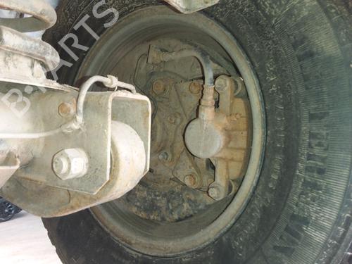 Used Right rear brake caliper MITSUBISHI PAJERO II (V3_W, V2_W, V4_W, V5_W) 2.8 TD (V46W, V26W) (125 hp) 27261889