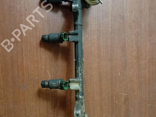 Used Injection rail Injection rail TOYOTA RAV 4 I (_A1_) 2.0 (129 hp) 33287266 33287266