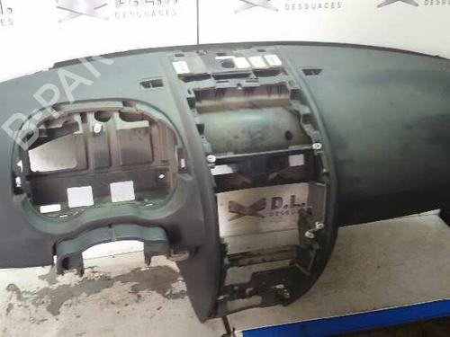 Used Dashboard RENAULT MEGANE II Estate (KM0/1_) 1.9 dCi (KMRG, KM1G, KM0G, KM2C) (120 hp) 17855616