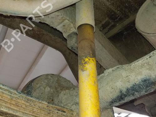 Used Right rear shock absorber NISSAN PATROL III/1 Hardtop (K160) [1979-1989]  30968290