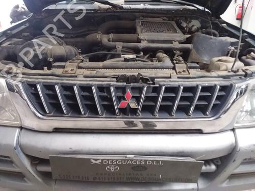 Used Grille MITSUBISHI L200 (K7_T, K6_T, K5_T) [1996-2011]  31046746