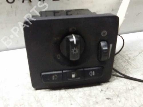 Used Headlight switch VOLVO V50 (545) 2.0 D (136 hp) 17844327
