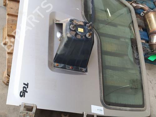 Used Tailgate Tailgate LAND ROVER DISCOVERY II (L318) 2.5 Td5 4x4 (139 hp) 35725951 35725951
