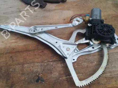 Rudehejsemekanisme ventre foran MERCEDES-BENZ M-CLASS (W163) ML 270 CDI (163.113) | BP17840117C22 
