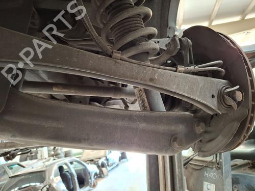 Used Right rear steering knuckle BMW X3 (F25) sDrive 18 d (150 hp) 26332886