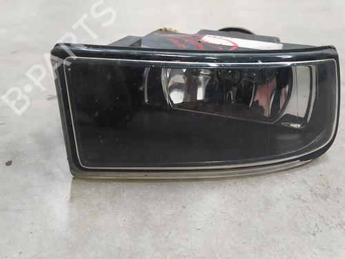 Used Right front fog light SEAT CORDOBA (6K1, 6K2) [1993-2002]  23087481