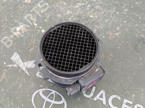 Used Mass air flow sensor LAND ROVER DISCOVERY II (L318) 2.5 Td5 4x4 (139 hp) 18923323