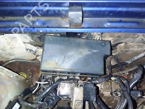 Used Fuse box NISSAN PICK UP (D22) 2.5 TD 4WD (103 hp) 32033415