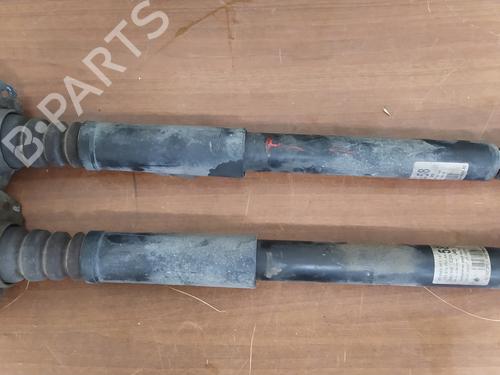 Used Right rear shock absorber VW TOURAN (1T3) 1.6 TDI (105 hp) 26039661
