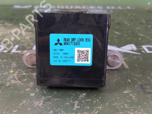 Used Electronic module MITSUBISHI PAJERO IV (V8_W, V9_W) 3.2 DI-D 4WD (V98W, V88W) (200 hp) 17855130