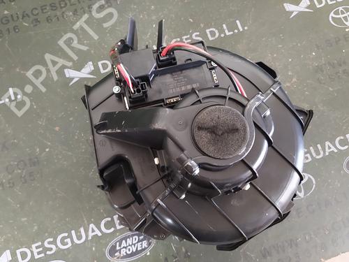 Heater blower motor BMW 5 Touring (F11) 520 d | BP18946286M62 