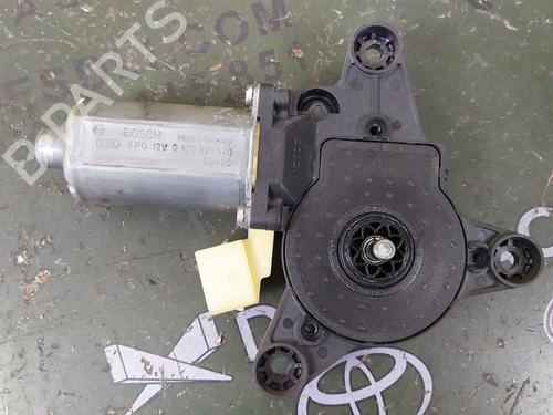 Used Right front window motor MERCEDES-BENZ VITO / MIXTO Van (W639) 111 CDI (639.601, 639.603) (116 hp) 17847195