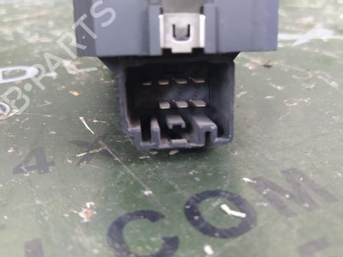 Right rear window switch LAND ROVER RANGE ROVER SPORT I (L320) 2.7 D 4x4 | BP18150547I28 