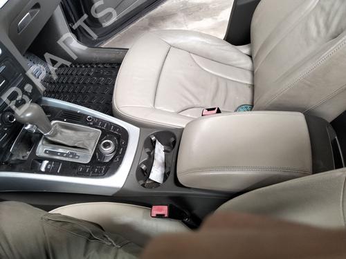 Used Armrest / Center console Armrest / Center console 36864460 36864460