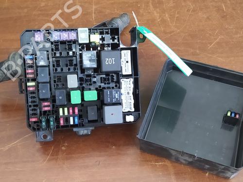 Used Fuse box Fuse box MITSUBISHI ASX (GA_W_) 1.8 DI-D (GA6W) (116 hp) 17854188 17854188