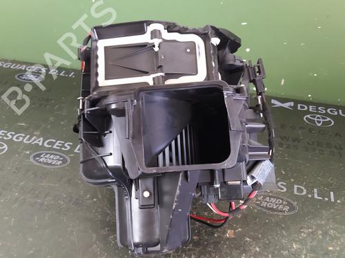Heater blower motor BMW 5 Touring (F11) 520 d | BP18946286M62 