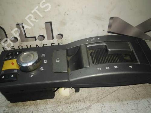 Used Switch LAND ROVER RANGE ROVER SPORT I (L320) 2.7 D 4x4 (190 hp) 17843896