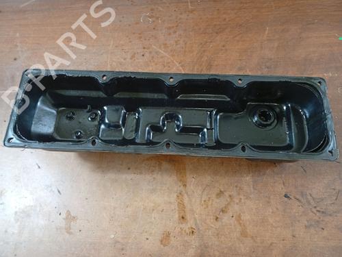 Used Valve cover Valve cover NISSAN PATROL III/1 Station Wagon (W160) [1979-1989] 32742718 32742718