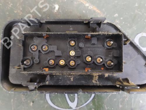 Switch LAND ROVER DISCOVERY II (L318) 2.5 Td5 4x4 | BP19331161I30 