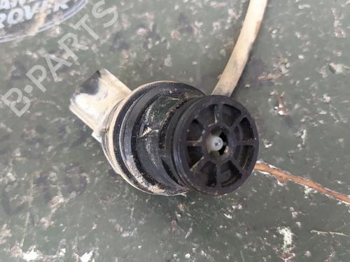 Washer pump TOYOTA HILUX VII Pickup (_N1_, _N2_, _N3_) 2.5 D-4D 4WD (KUN25) | BP18029548E24 