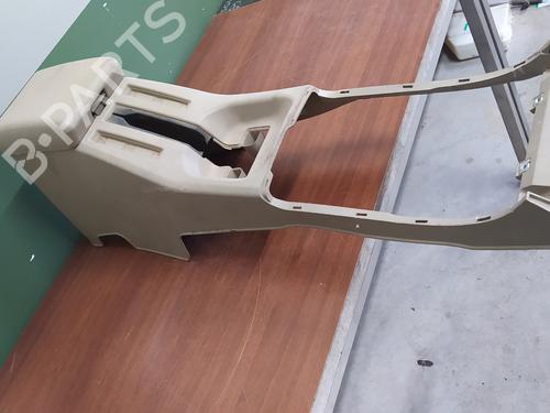 Armrest / Center console NISSAN TERRANO II (R20) 3.0 Di 4WD | BP24310793I20 