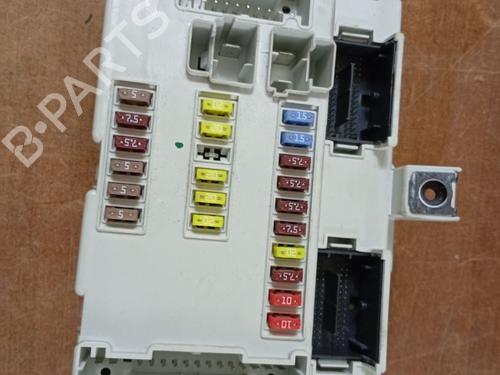 Used Fuse box Fuse box ALFA ROMEO GIULIETTA (940_) 2.0 JTDM (940.FXL1A) (140 hp) 31267683 31267683