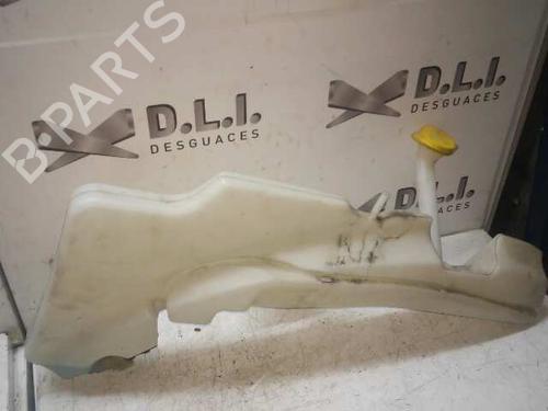 Windscreen washer tank NISSAN NP300 NAVARA (D40) 2.5 dCi 4WD (D40TT, D40T, D40M, D40BB) (190 hp) 17843191