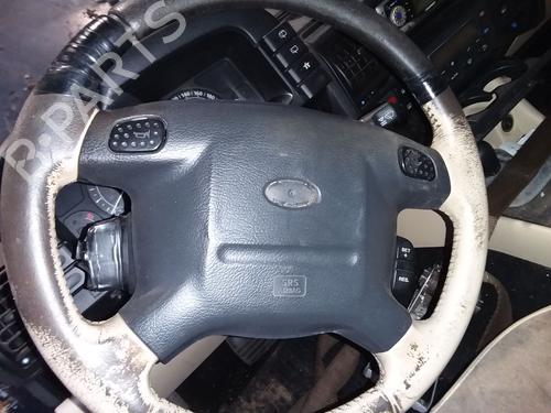 Airbag chauffør Airbag chauffør LAND ROVER DISCOVERY II (L318) 2.5 Td5 4x4 (139 hp) 34613179 34613179