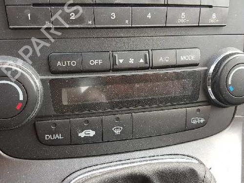 Commande Chauffage HONDA CR-V III (RE_) 2.2 i-CTDi 4WD (RE6) (140 hp) 17847187