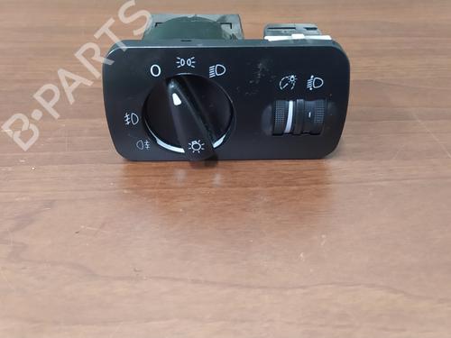 Used Headlight switch SEAT CORDOBA (6K1, 6K2) [1993-2002]  23087487