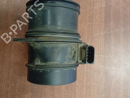 Used Mass air flow sensor Mass air flow sensor LAND ROVER DISCOVERY III (L319) 2.7 TD 4x4 (190 hp) 34438517 34438517