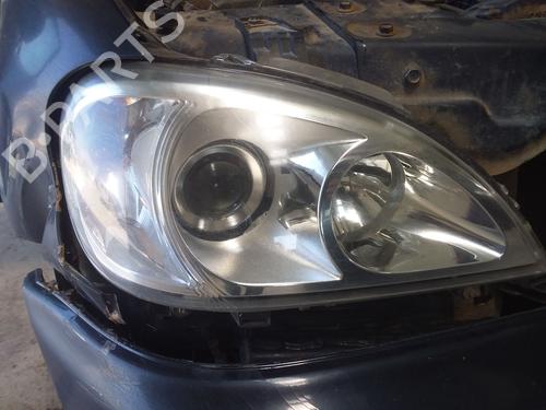 Used Right headlight MERCEDES-BENZ M-CLASS (W163) ML 320 (163.154) (218 hp) 26886126