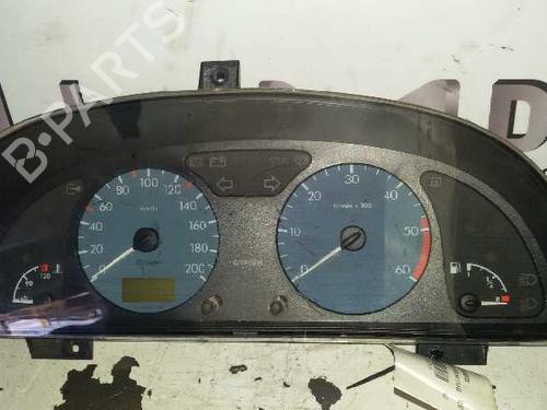 Used Instrument cluster CITROËN XSARA (N1) 1.9 D (70 hp) 17840565