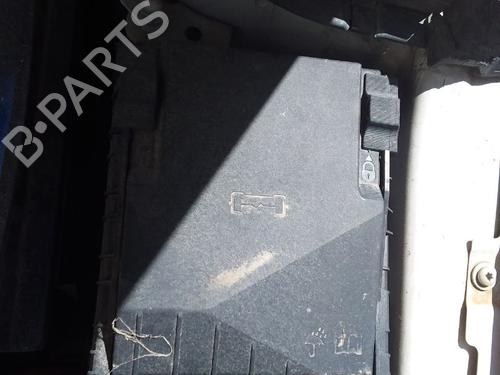 Used Fuse box VW PASSAT B6 (3C2) 2.0 TDI (110 hp) 26007110