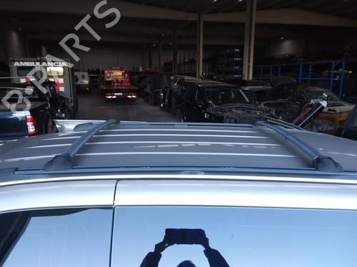 Used Roof bar CHRYSLER VOYAGER IV (RG, RS) 2.5 CRD (141 hp) 27276966