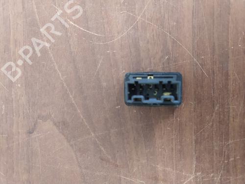 Right front window switch LAND ROVER DISCOVERY II (L318) 2.5 Td5 4x4 | BP24949061I26 