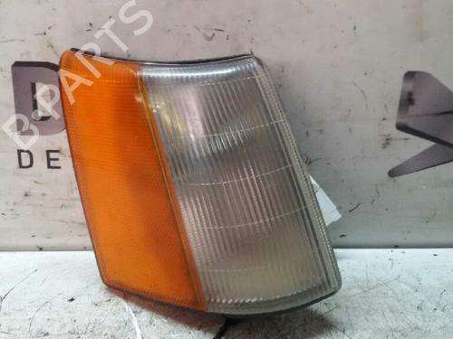 Right front indicator JEEP GRAND CHEROKEE I (ZJ, ZG) 2.5 TD 4x4 (Z) (115 hp) 17846724