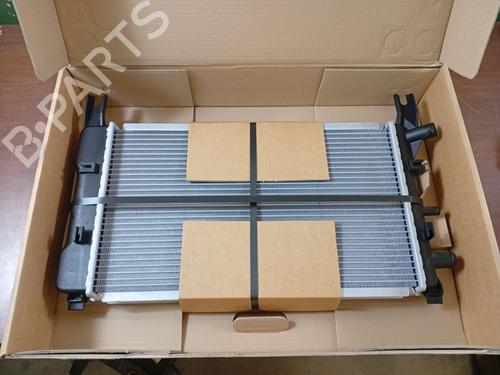 Used Water radiator FORD FIESTA III (GFJ) [1989-1997]  31636620