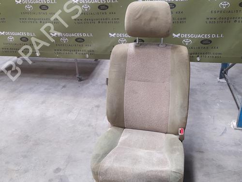 Right front seat TOYOTA LAND CRUISER PRADO (_J12_) 3.0 D-4D (KDJ120, KDJ125) (166 hp) 17844661