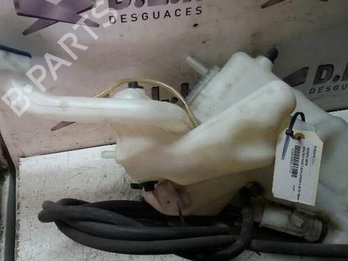 Used Windscreen washer tank MERCEDES-BENZ E-CLASS (W211) E 300 BlueTEC (211.024) (211 hp) 17840781