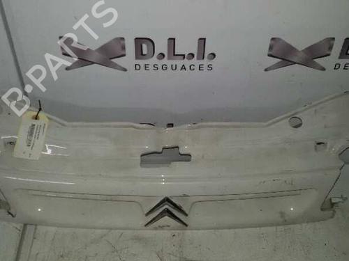 Used Grille CITROËN BERLINGO / BERLINGO FIRST MPV (MF_, GJK_, GFK_) 1.9 D (MFDJY) (68 hp) 17840024