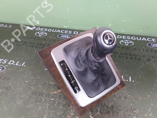 Used Gear lever MERCEDES-BENZ C-CLASS (W204) C 220 CDI (204.002) (170 hp) 17846681