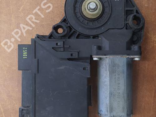 Left rear window motor AUDI A4 B7 Avant (8ED) | BP37151585E23 - Image 2