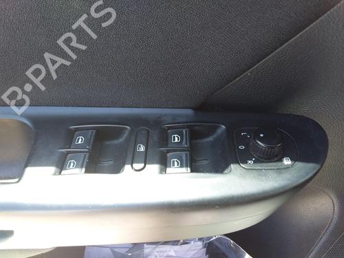 Used Left front window switch VW PASSAT B6 (3C2) 2.0 TDI (110 hp) 26007121