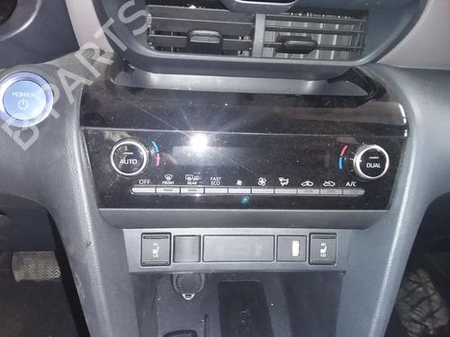 Varmeblæser TOYOTA YARIS CROSS (MXP_) [2020-2025]  27592358
