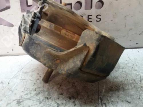 Engine mount MITSUBISHI PAJERO III (V7_W, V6_W) 3.2 Di-D (V68W) | BP17845288M89 
