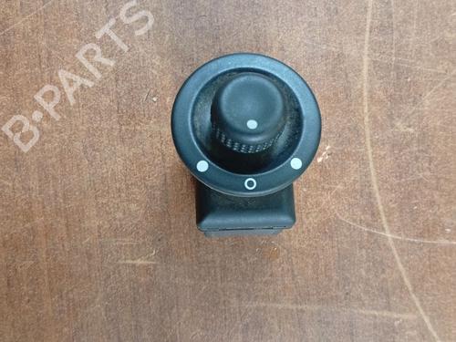 Used Mirror switch RENAULT MEGANE II (BM0/1_, CM0/1_) 1.5 dCi (BM0F, BM0T, BM2B, CM0F, CM0T) (82 hp) 30152002