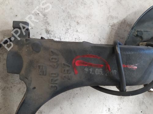 Left front steering knuckle SEAT EXEO (3R2) 2.0 TDI | BP23107340M25 